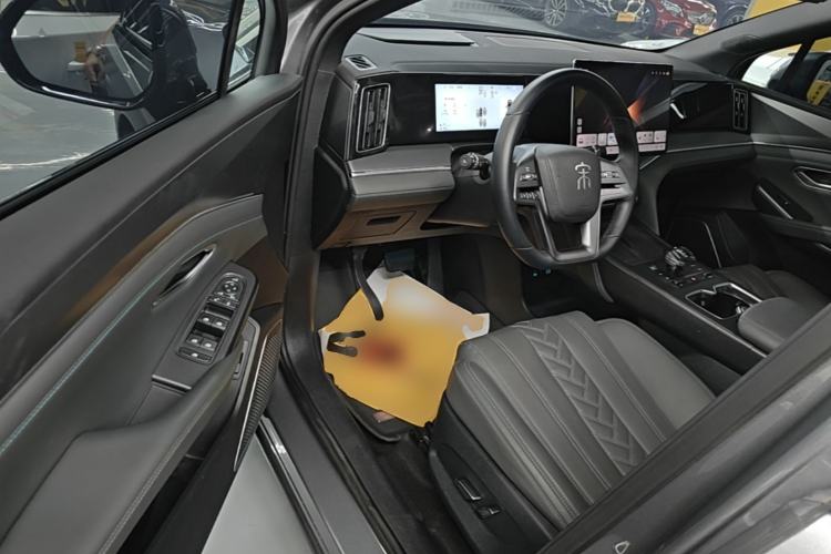 Used BYD Song L DM-i 2025 Intelligent Driving Version 160 km Beyond-Range Type Driver Seat
