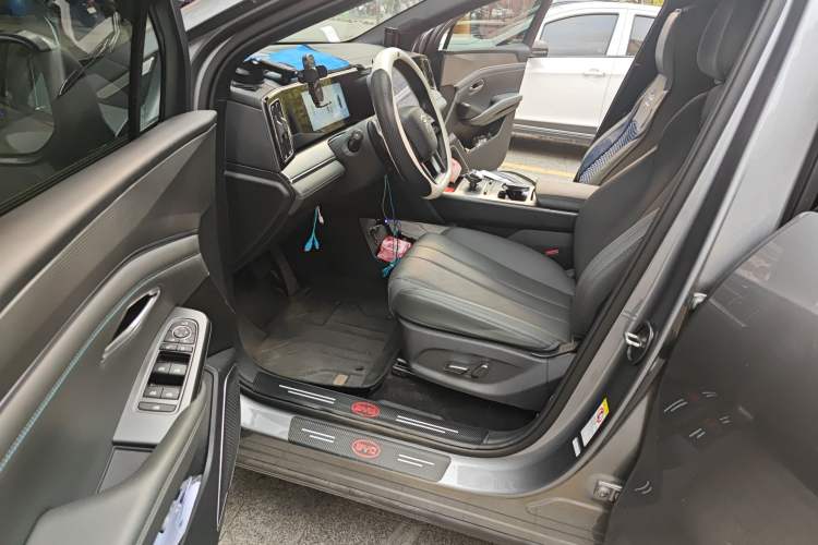 Used BYD Song L DM-i 2025 Intelligent Driving Version 112 km Leading Trim Driver Seat