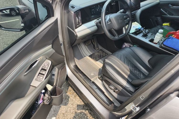 Used BYD Song L DM-i 2025 Intelligent Driving Version 160 km Beyond-Range Type Driver Seat