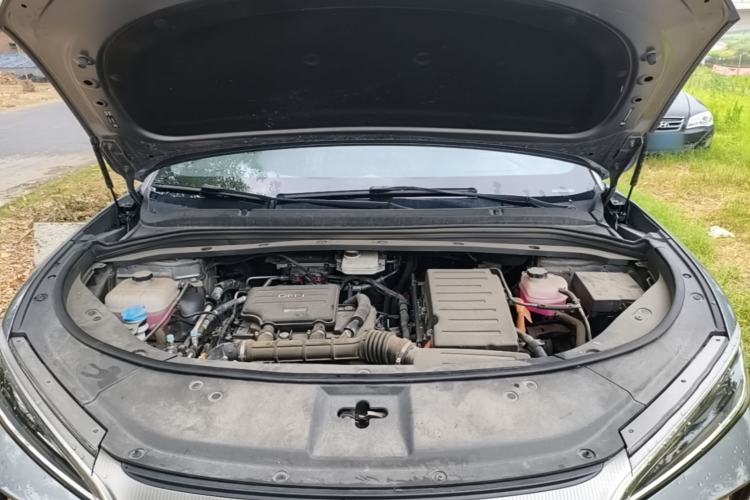 Used BYD Song L DM-i 2025 Intelligent Driving Version 112 km Leading Trim Engine Bay