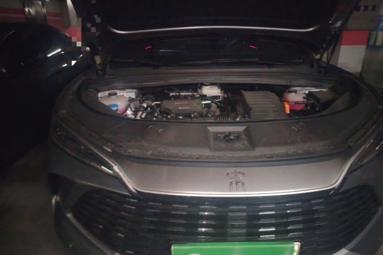 Used BYD Song L DM-i 2025 Intelligent Driving Version 112 km Leading Trim Engine Bay Right