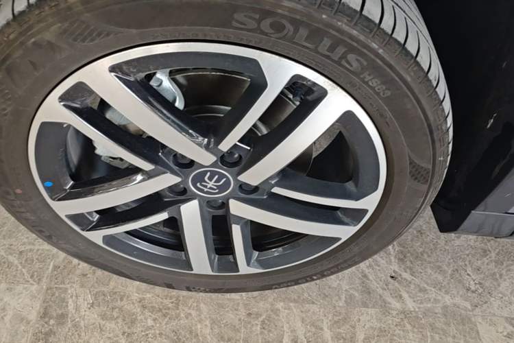 Used BYD Song L DM-i 2025 Intelligent Driving Version 112 km Leading Trim Exterior 2