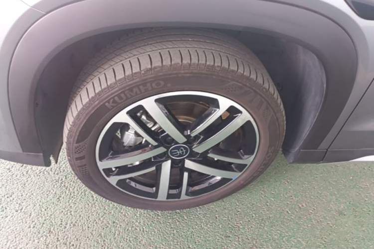 Used BYD Song L DM-i 2025 Intelligent Driving Version 112 km Leading Trim Exterior 4