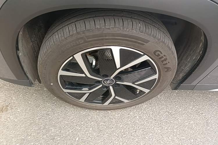 Used BYD Song L DM-i 2025 Intelligent Driving Version 160 km Excellence Edition Exterior 4