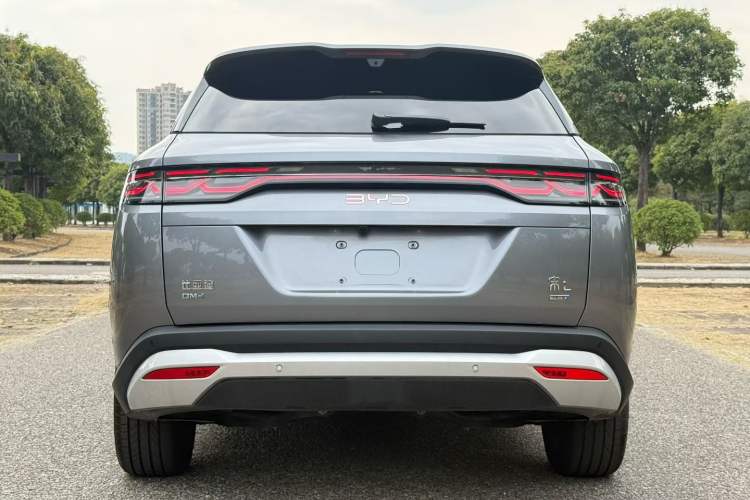 Used BYD Song L DM-i 2025 Intelligent Driving Version 160 km Beyond-Range Type Exterior 4