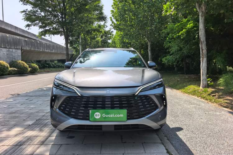 Used BYD Song L DM-i 2025 Intelligent Driving Version 160 km Beyond-Range Type Front
