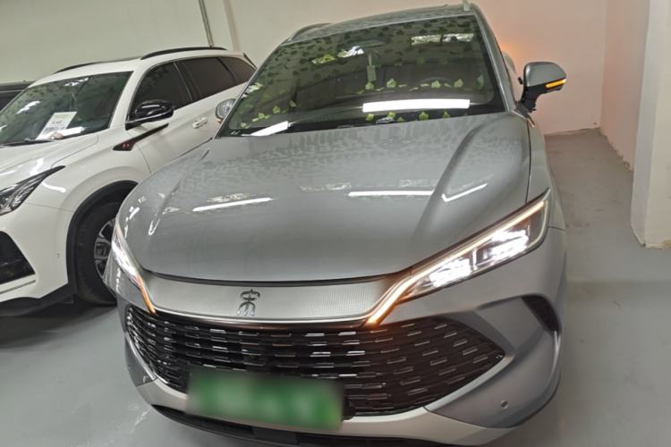Used BYD Song L DM-i 2025 Intelligent Driving Version 112 km Beyond-Range Type Front