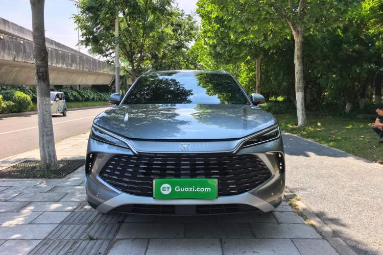 Used BYD Song L DM-i 2025 Intelligent Driving Version 112 km Beyond-Range Type Front