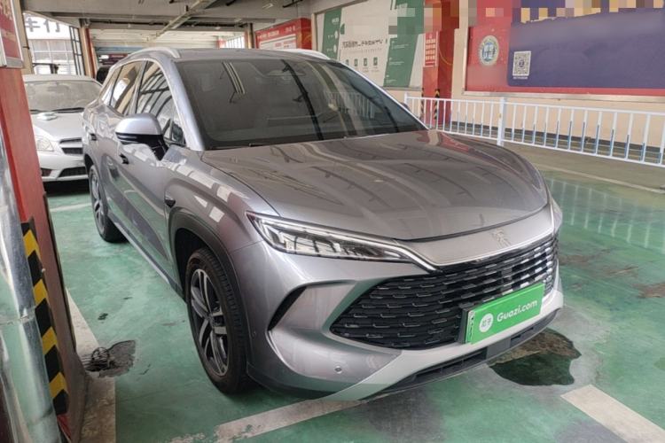 Used BYD Song L DM-i 2025 Intelligent Driving Version 112 km Beyond-Range Type Front Right 45 Deg