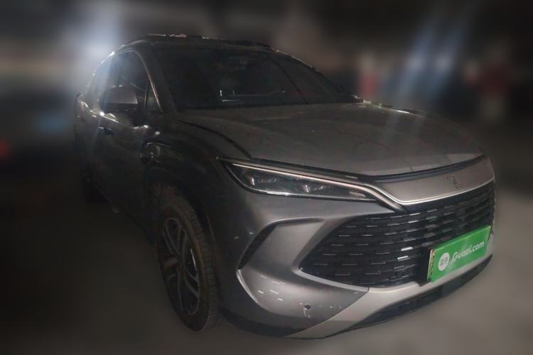 Used BYD Song L DM-i 2025 Intelligent Driving Version 112 km Leading Trim Front Right 45 Deg