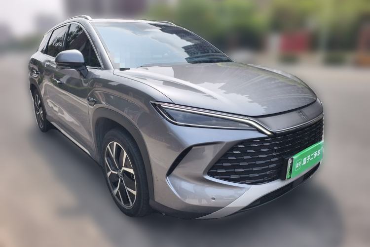Used BYD Song L DM-i 2025 Intelligent Driving Version 160 km Beyond-Range Type Front Right 45 Deg