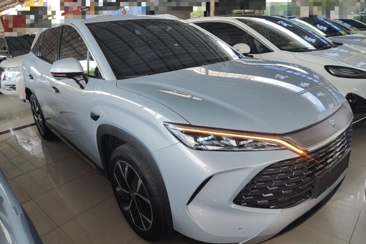 Used BYD Song L DM-i 2025 Intelligent Driving Version 160 km Beyond-Range Type Front Right 45 Deg