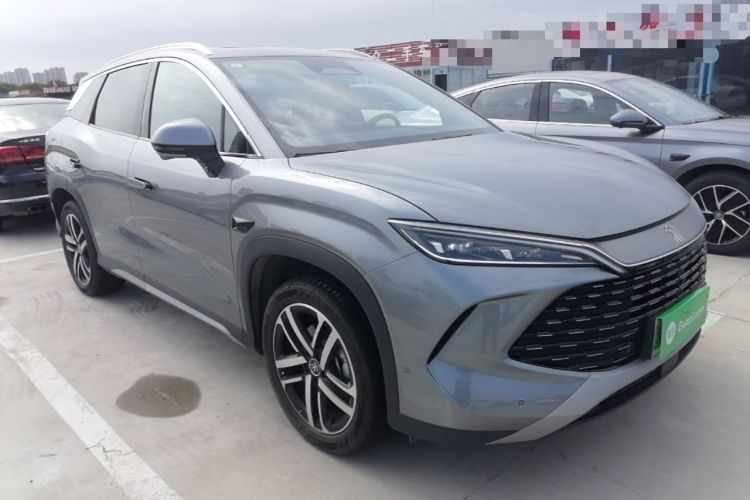 Used BYD Song L DM-i 2025 Intelligent Driving Version 112 km Beyond-Range Type Front Right 45 Deg