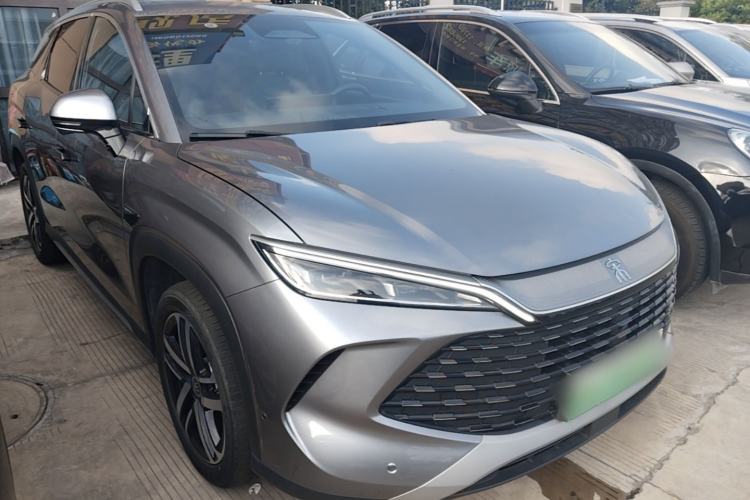 Used BYD Song L DM-i 2025 Intelligent Driving Version 112 km Beyond-Range Type Front Right 45 Deg