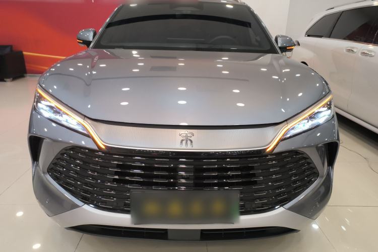 Used BYD Song L DM-i 2025 Intelligent Driving Version 112 km Beyond-Range Type Front
