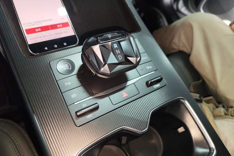 Used BYD Song L DM-i 2025 Intelligent Driving Version 160 km Excellence Edition Gear Lever