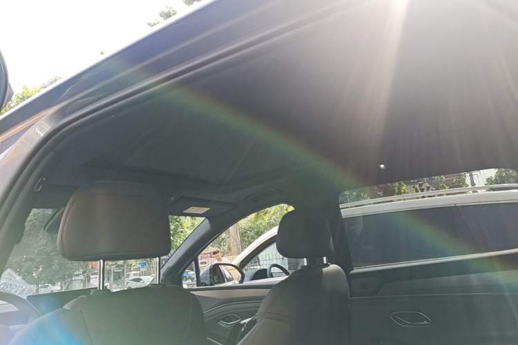 Used BYD Song L DM-i 2025 Intelligent Driving Version 112 km Beyond-Range Type Headliner