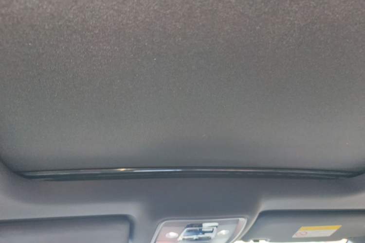 Used BYD Song L DM-i 2025 Intelligent Driving Version 160 km Beyond-Range Type Headliner