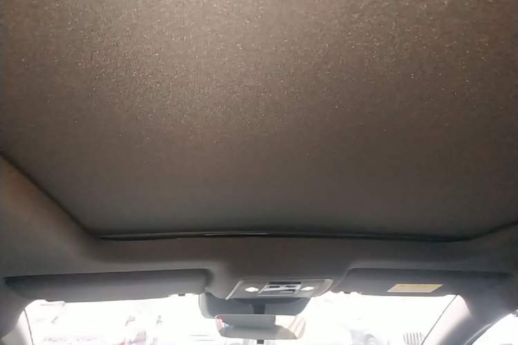 Used BYD Song L DM-i 2025 Intelligent Driving Version 112 km Beyond-Range Type Headliner