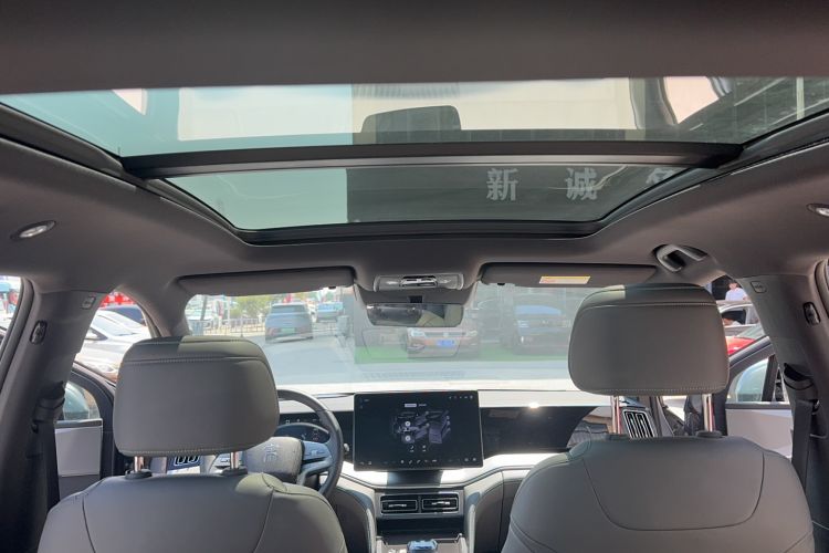 Used BYD Song L DM-i 2025 Intelligent Driving Version 160 km Beyond-Range Type Interior 2