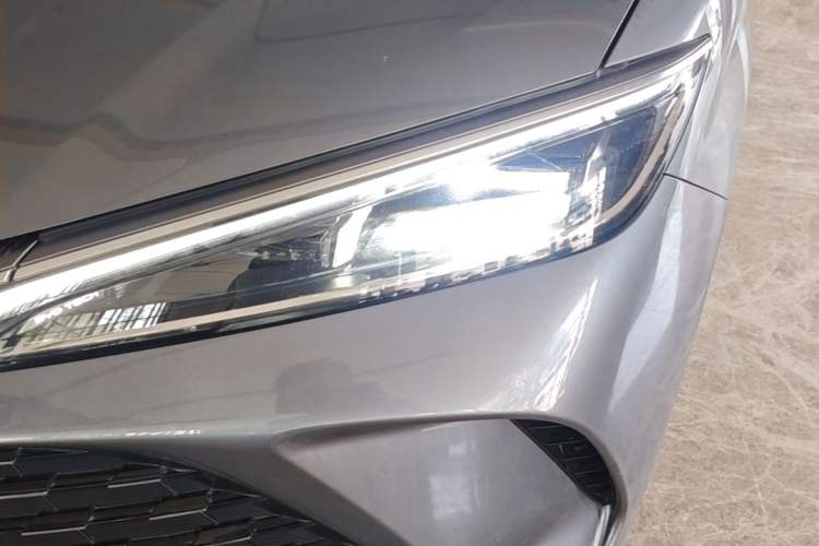 Used BYD Song L DM-i 2025 Intelligent Driving Version 112 km Leading Trim Left Front Headlight