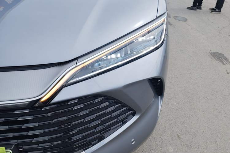 Used BYD Song L DM-i 2025 Intelligent Driving Version 160 km Beyond-Range Type Left Front Headlight