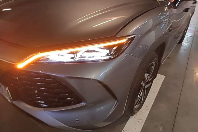 Used BYD Song L DM-i 2025 Intelligent Driving Version 112 km Leading Trim Left Front Headlight