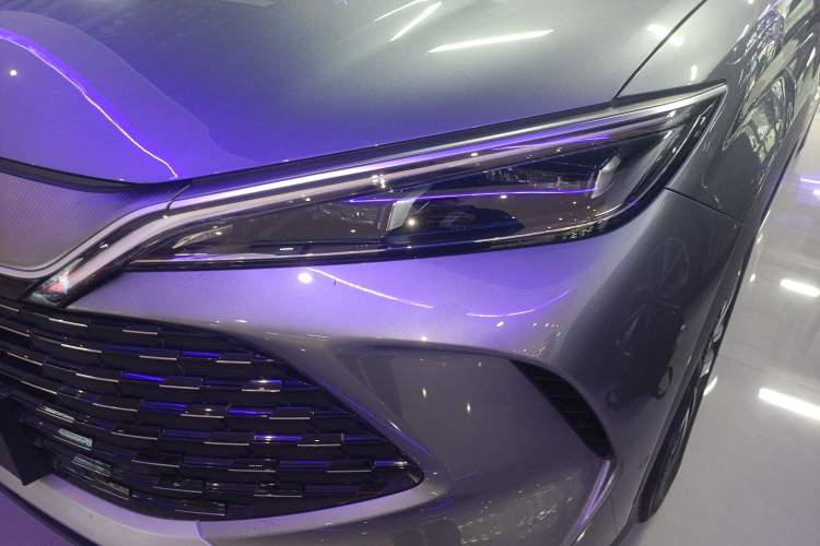 Used BYD Song L DM-i 2025 Intelligent Driving Version 112 km Leading Trim Left Front Headlight