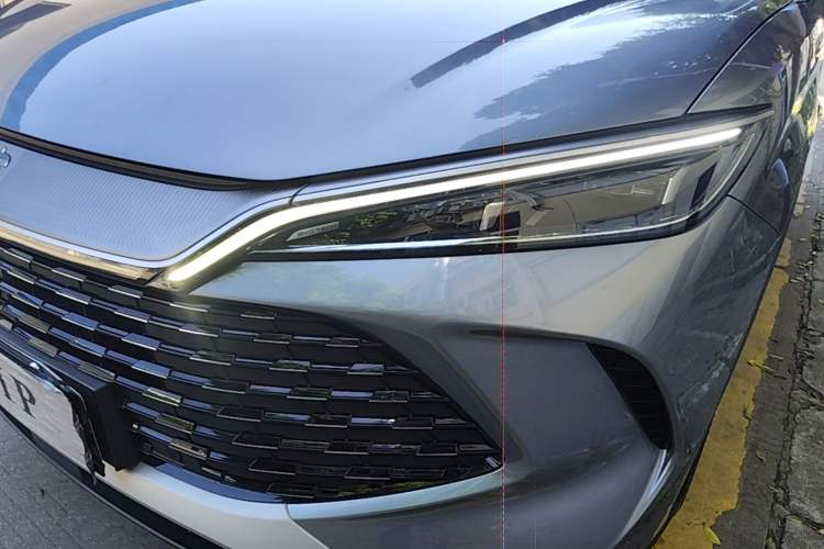 Used BYD Song L DM-i 2025 Intelligent Driving Version 160 km Excellence Edition Left Front Headlight