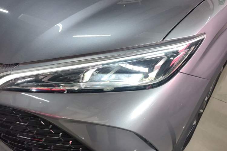 Used BYD Song L DM-i 2025 Intelligent Driving Version 160 km Beyond-Range Type Left Front Headlight