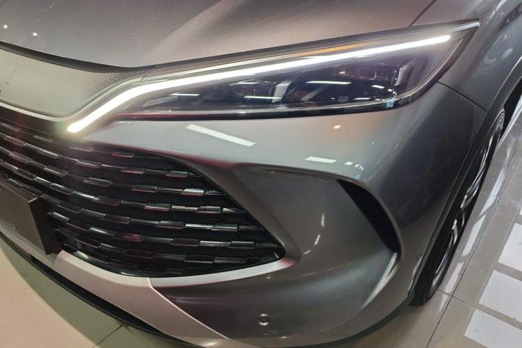 Used BYD Song L DM-i 2025 Intelligent Driving Version 112 km Beyond-Range Type Left Front Headlight