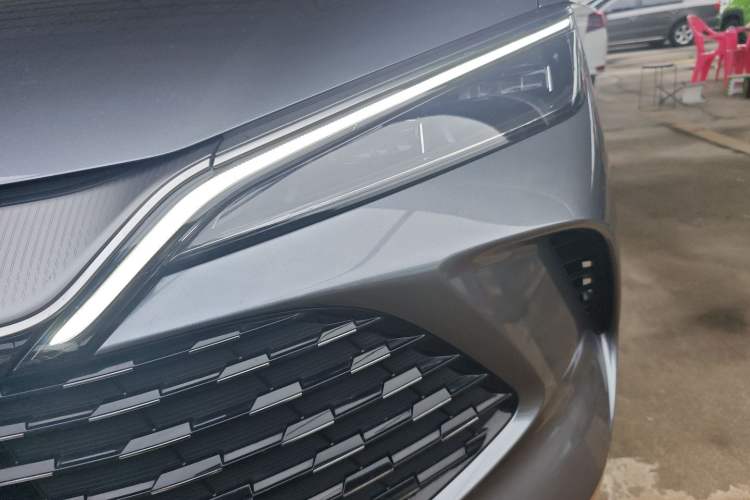 Used BYD Song L DM-i 2025 Intelligent Driving Version 112 km Beyond-Range Type Left Front Headlight