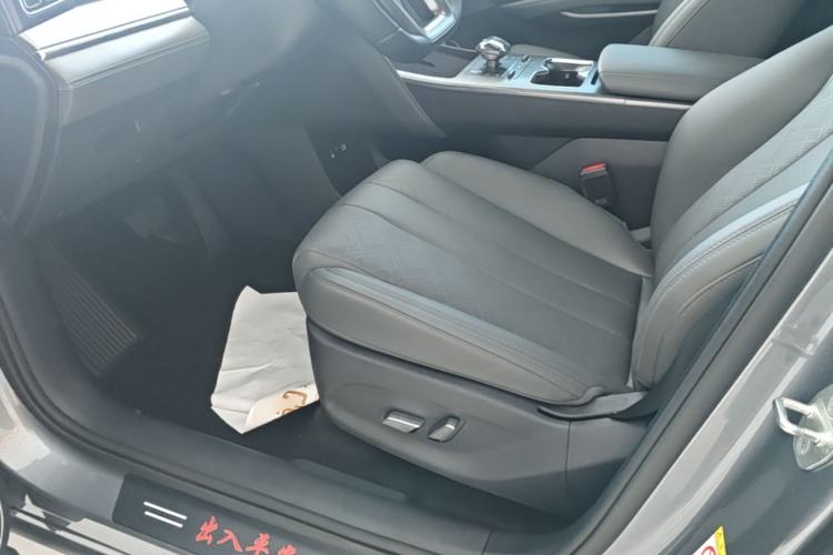 Used BYD Song L DM-i 2025 Intelligent Driving Version 112 km Leading Trim Left Front Seat