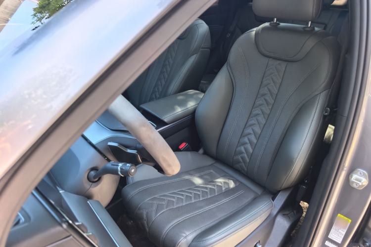 Used BYD Song L DM-i 2025 Intelligent Driving Version 112 km Beyond-Range Type Left Front Seat