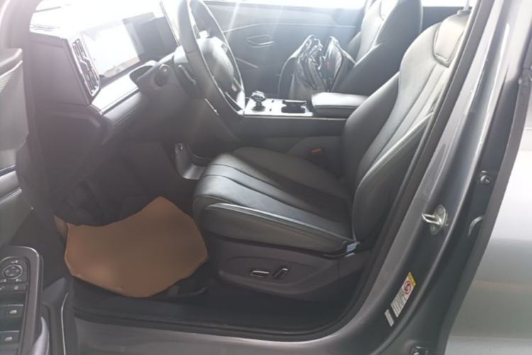 Used BYD Song L DM-i 2025 Intelligent Driving Version 112 km Leading Trim Left Front Seat