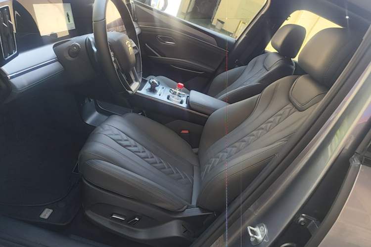 Used BYD Song L DM-i 2025 Intelligent Driving Version 160 km Excellence Edition Left Front Seat
