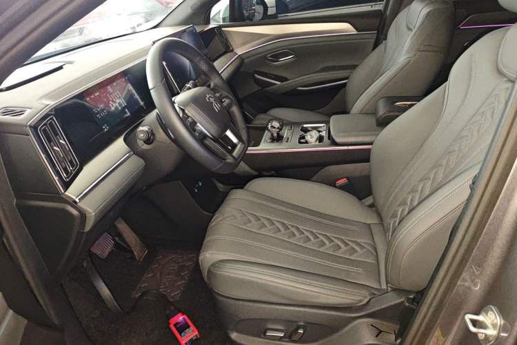 Used BYD Song L DM-i 2025 Intelligent Driving Version 160 km Beyond-Range Type Left Front Seat