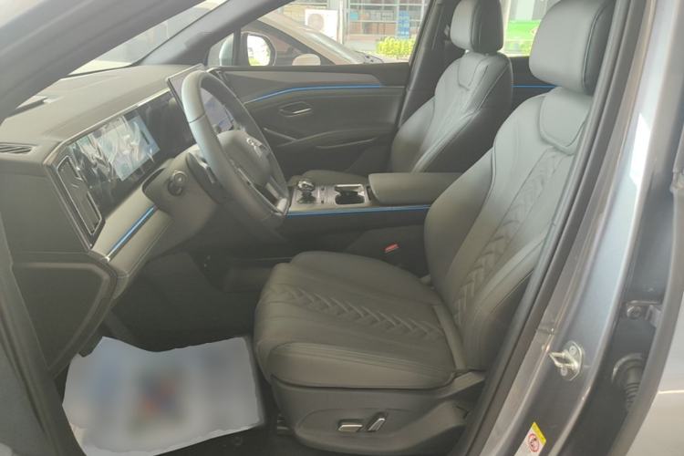 Used BYD Song L DM-i 2025 Intelligent Driving Version 160 km Beyond-Range Type Left Front Seat