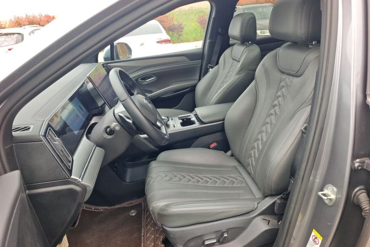 Used BYD Song L DM-i 2025 Intelligent Driving Version 160 km Beyond-Range Type Left Front Seat
