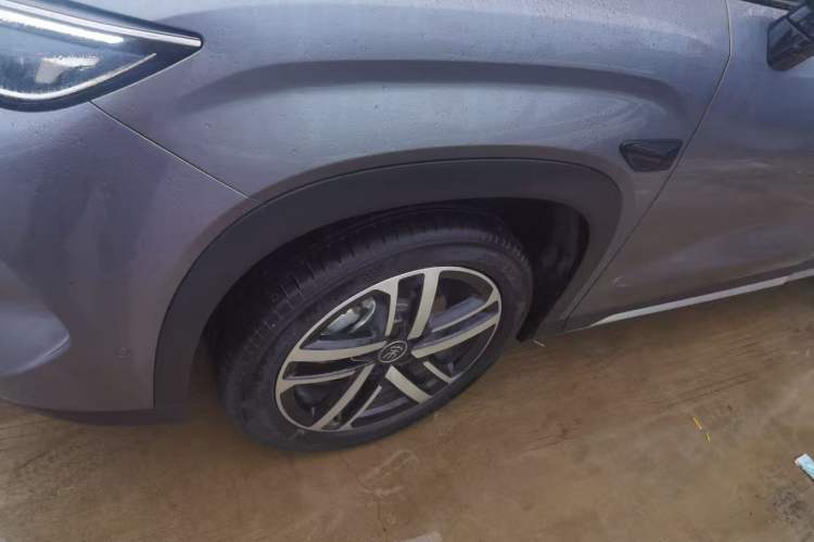 Used BYD Song L DM-i 2025 Intelligent Driving Version 112 km Beyond-Range Type Left Front Wheel Hub
