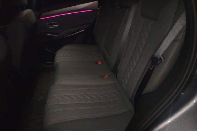 Used BYD Song L DM-i 2025 Intelligent Driving Version 112 km Leading Trim Left Rear Seat
