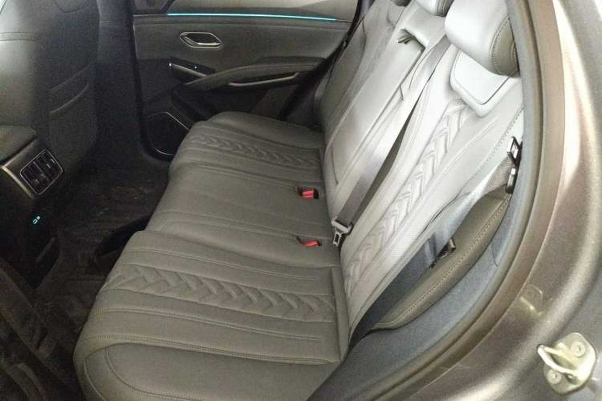 Used BYD Song L DM-i 2025 Intelligent Driving Version 160 km Excellence Edition Left Rear Seat