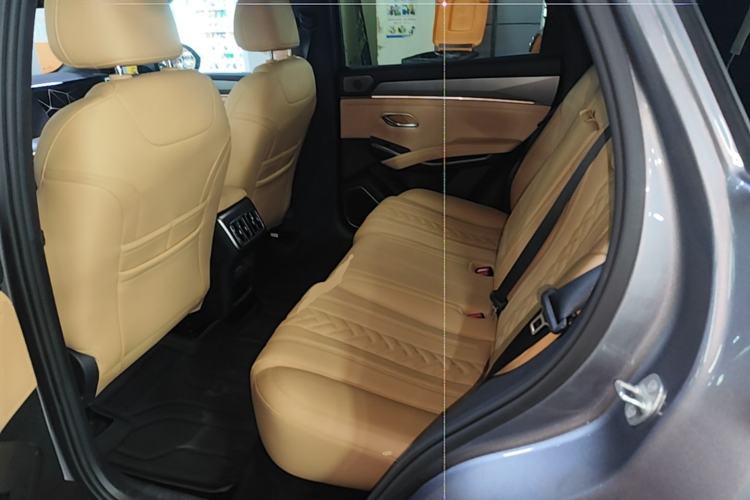 Used BYD Song L DM-i 2025 Intelligent Driving Version 160 km Beyond-Range Type Left Rear Seat