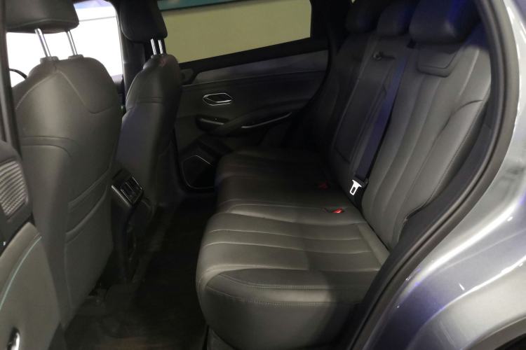 Used BYD Song L DM-i 2025 Intelligent Driving Version 112 km Leading Trim Left Rear Seat