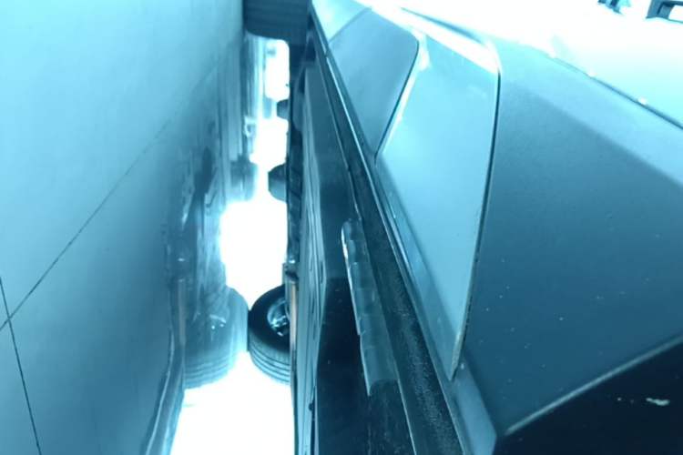Used BYD Song L DM-i 2025 Intelligent Driving Version 112 km Beyond-Range Type Left Side Sill