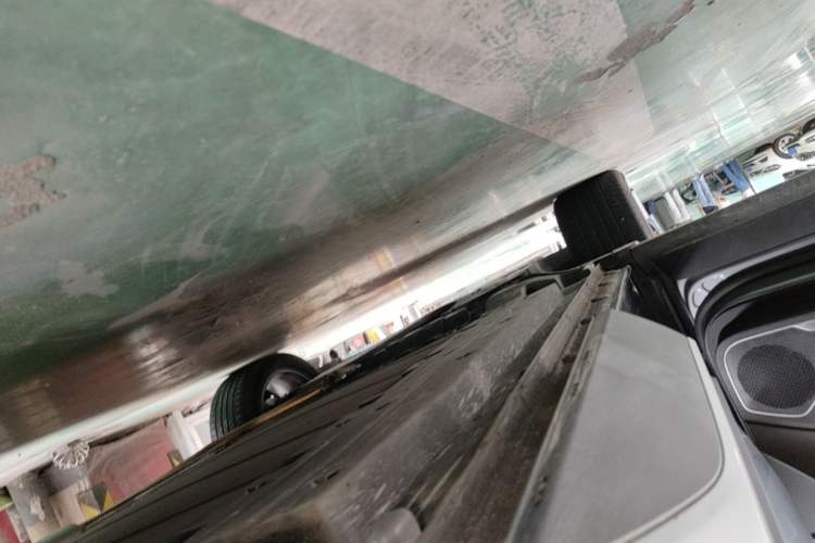 Used BYD Song L DM-i 2025 Intelligent Driving Version 112 km Beyond-Range Type Left Side Sill
