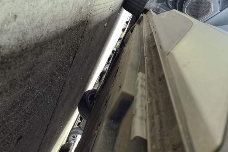 Used BYD Song L DM-i 2025 Intelligent Driving Version 160 km Beyond-Range Type Left Side Sill