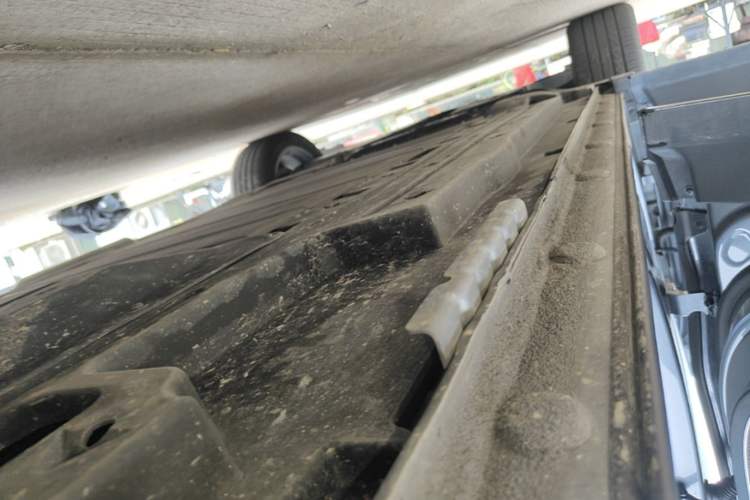 Used BYD Song L DM-i 2025 Intelligent Driving Version 160 km Beyond-Range Type Left Side Sill