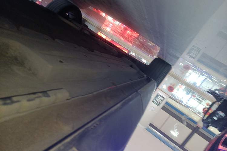 Used BYD Song L DM-i 2025 Intelligent Driving Version 112 km Leading Trim Left Side Sill