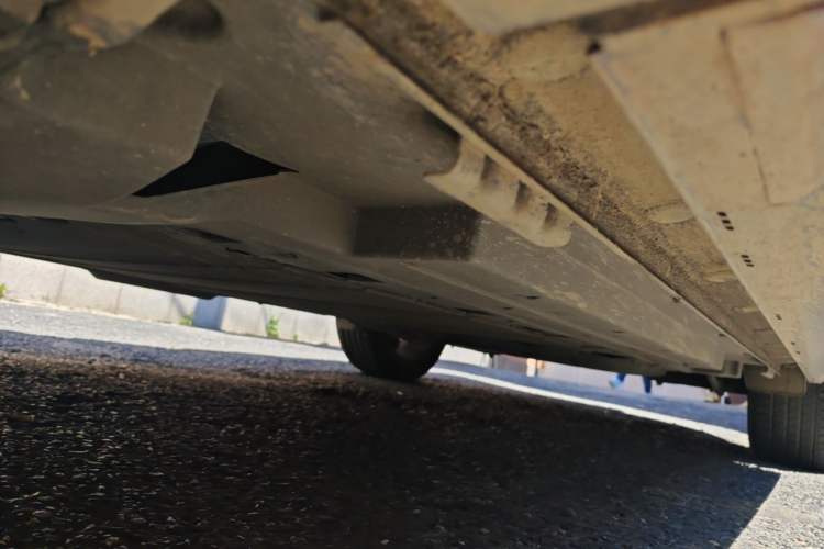 Used BYD Song L DM-i 2025 Intelligent Driving Version 160 km Beyond-Range Type Left Side Sill